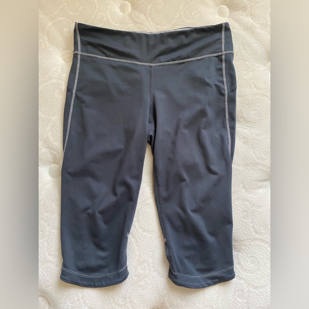 Tangerine, Grey biker shorts leggings, L, LIKE NEW